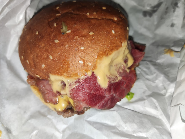 Comentarii opinii despre 5ive6ixBurger