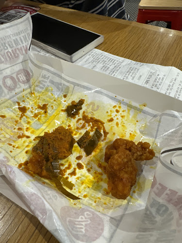 Opinii despre 4-FINGERS Crispy Chicken - Central i-City în Shah Alam - Gastronomi dan perhotelan