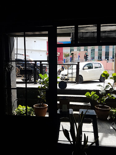 Comentarii opinii despre Faculty of Caffeine