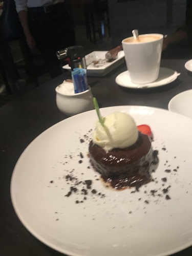 Comentarii opinii despre Arthur's Bar & Grill