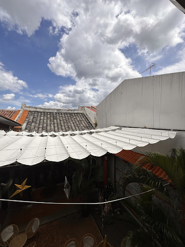 Comentarii opinii despre Kapitan roastery cafe 甲必丹咖啡