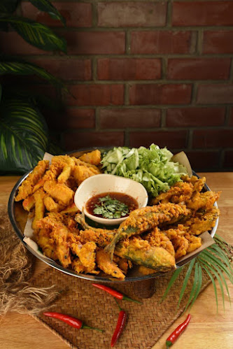 no 14 jalan tk4/14, Jalan Taman Kinrara, Seksyen 4, 47100 Puchong, Selangor