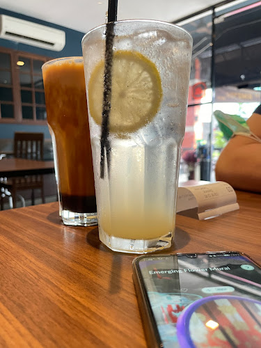 Comentarii opinii despre Howdy Grillhouse