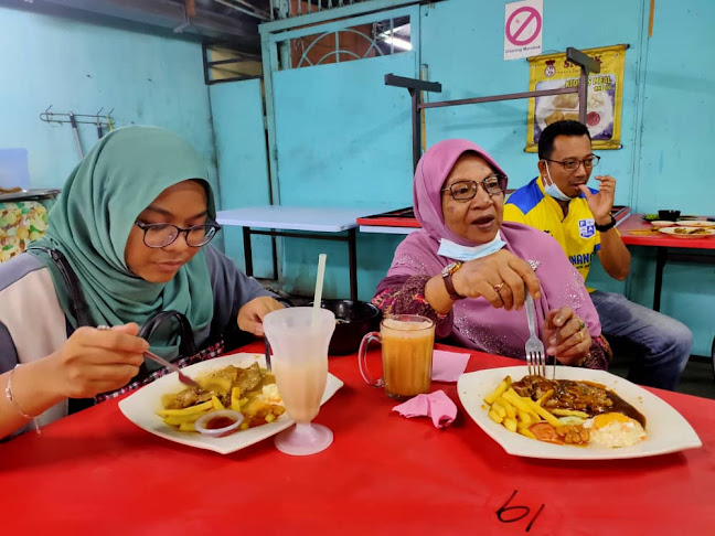 Restoran Chicken Chop Chemor (Roslan Hanipah) - Ipoh