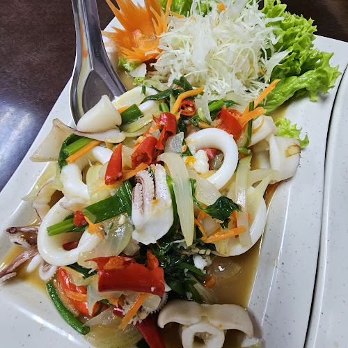 Opinii despre Restoran Warinee Tom Yam în Port Dickson - Gastronomi dan perhotelan