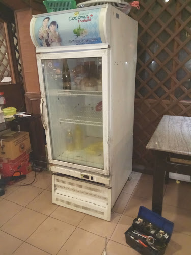 Doll Seafood Tomyam - Gastronomi dan perhotelan