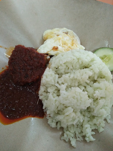 Nasi Dagang Kak B Terbaikkk - Gastronomi dan perhotelan