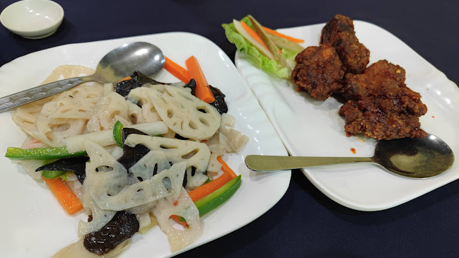 Sun Fong Restaurant - Gastronomi dan perhotelan