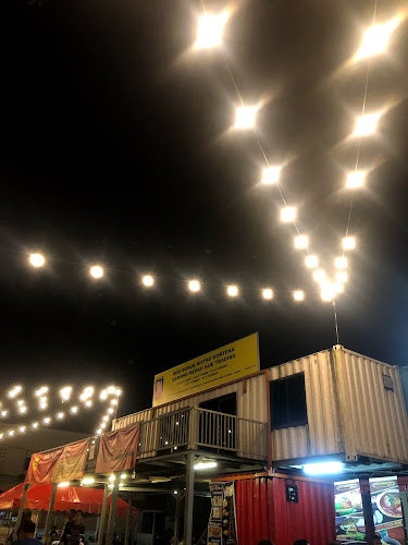 Comentarii opinii despre Bistro Kabin Kontena Kluang