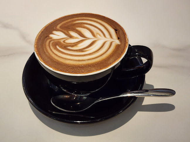 Opinii despre Unique Eatery Cafe în Bintulu - Gastronomi dan perhotelan