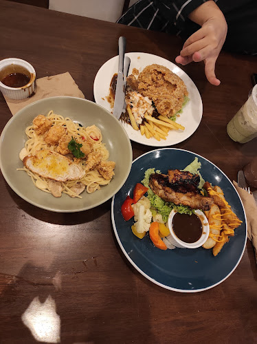 Jalan Pantai Sura, Kampung Sura Gate, 23000 Kuala Dungun, Terengganu