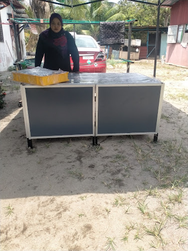 Mr chicck pantai remis - Pantai Remis