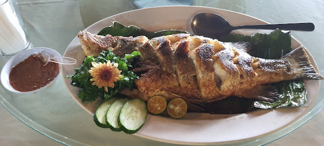Crocodile Farm Seafood Village Restaurant • Pork Free - Petaling Jaya
