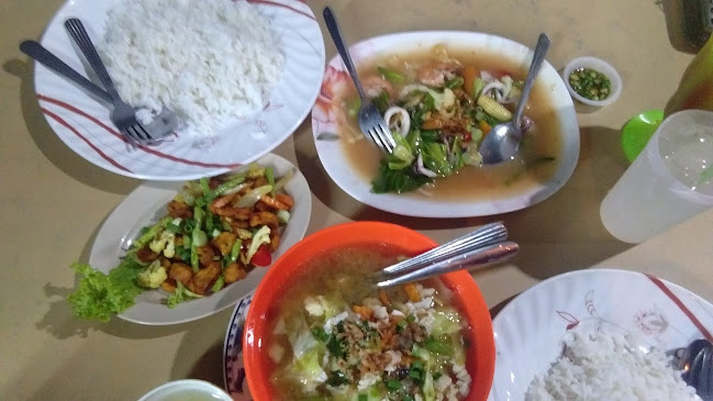 Puteri Payung Seafood - Gastronomi dan perhotelan