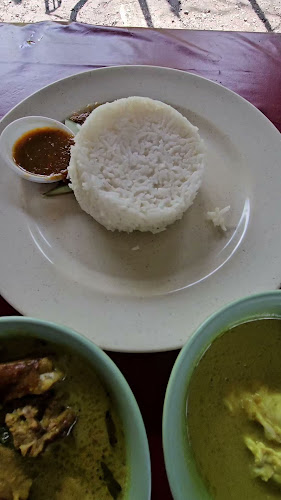 Opinii despre Raja Salai Kampung Sungai Kandis în Shah Alam - Gastronomi dan perhotelan
