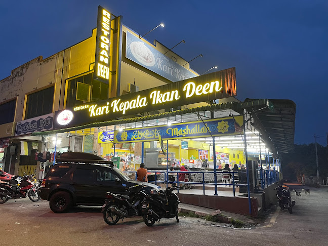 RESTORAN KARI KEPALA IKAN DEEN