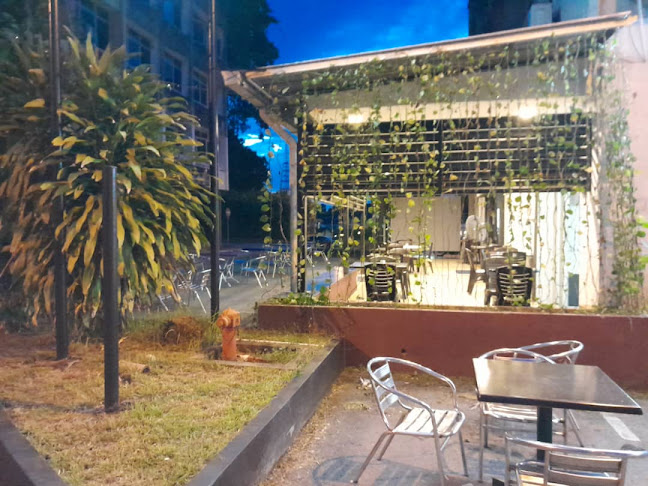 A.L. Baik Bistro - Gastronomi dan perhotelan