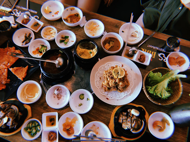 Sisters BBQ Korean Family Restaurant - Gastronomi dan perhotelan