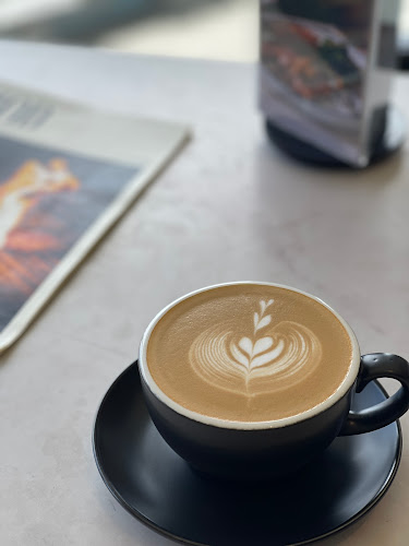 Comentarii opinii despre POUND