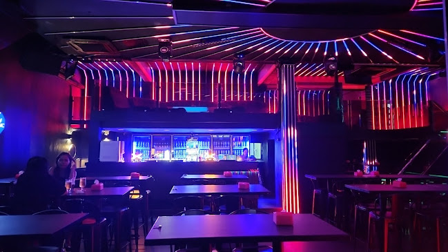 GALAXY BAR &BISTRO - Gastronomi dan perhotelan