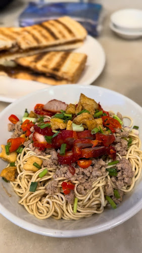 Lot 53, Sec 50, KTLD, 207, Jln Padungan, 93100 Kuching, Sarawak