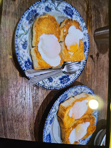 Dong Tai Kopitiam Pasir Pinji - Gastronomi dan perhotelan