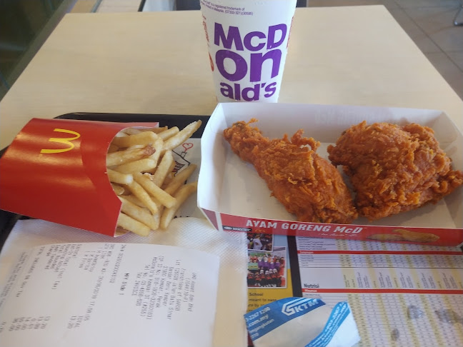 McDonald's Kampar DT - Gastronomi dan perhotelan