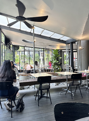 Comentarii opinii despre VCR Mont Kiara