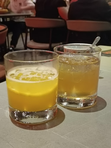 Opinii despre Hut Dining Buffet în Kuala Lumpur - Gastronomi dan perhotelan