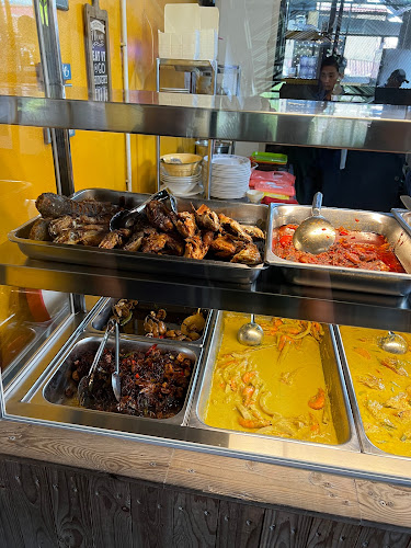 Opinii despre Lubuk Bangku D Cabin Cafe în Kuala Lumpur - Gastronomi dan perhotelan