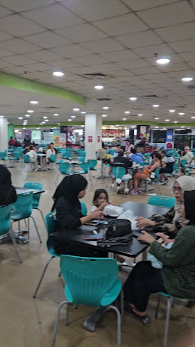 Comentarii opinii despre Seleria Food Court