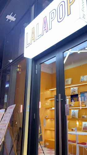 LaLaPop by Frozen - Gastronomi dan perhotelan