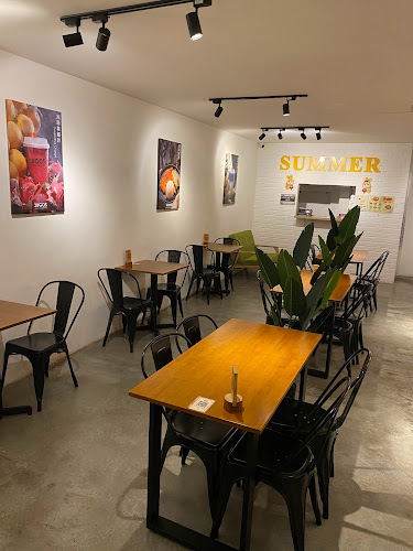 JUGOS PELANGI - Gastronomi dan perhotelan