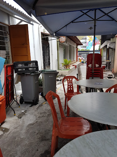 Comentarii opinii despre 沁园咖啡馆 Qin Garden