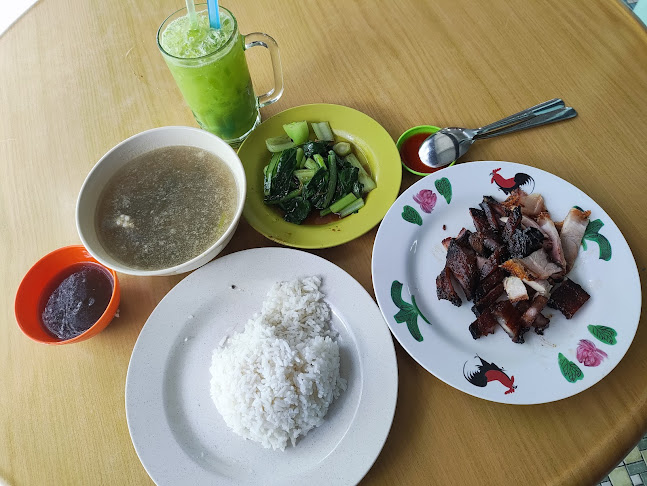 Wai Kei Cafe - Gastronomi dan perhotelan