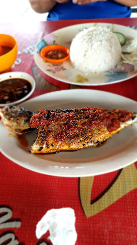 Opinii despre SARANG Selera Maha Ikan Bakar în Kajang - Gastronomi dan perhotelan