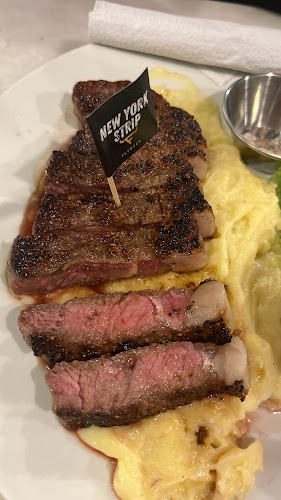 Flyover Burger & Steak Kemaman - Gastronomi dan perhotelan