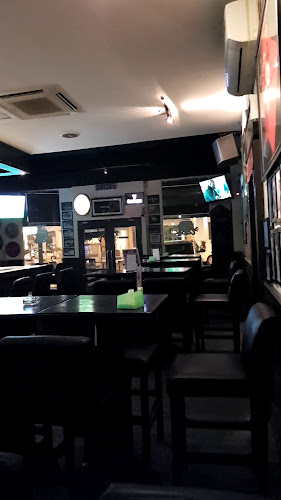 HOF Cafe Brighton Square