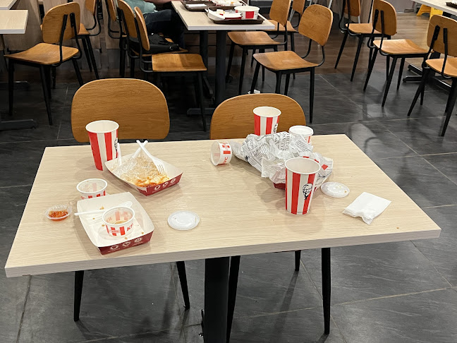 Comentarii opinii despre KFC