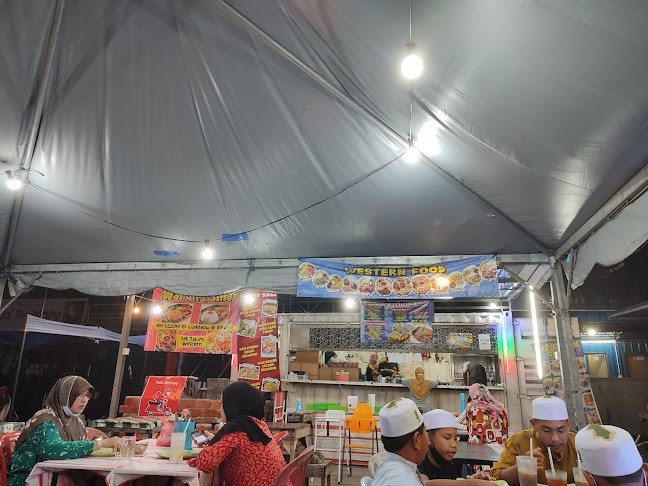 Opinii despre Western Food în Lumut - Gastronomi dan perhotelan