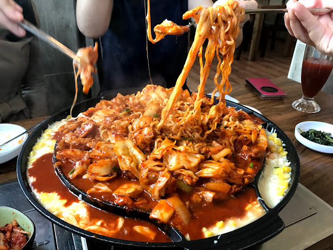 Opinii despre Dasarang Korean Restaurant în Miri - Gastronomi dan perhotelan