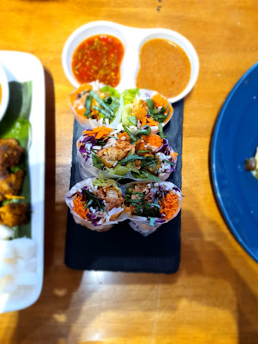 Seed Wholesome Dining - Gastronomi dan perhotelan