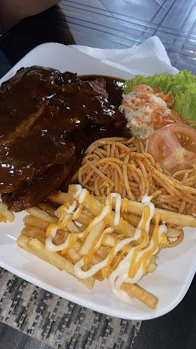 Opinii despre BIG BEAR STATION în Kajang - Gastronomi dan perhotelan