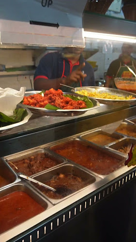 Sri Ananda Bahwan - Gastronomi dan perhotelan