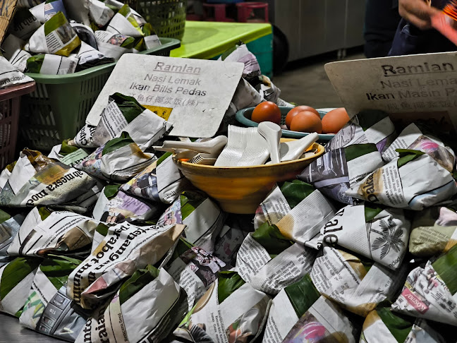 Kedai Makanan & Minuman Ikhbal - Gastronomi dan perhotelan
