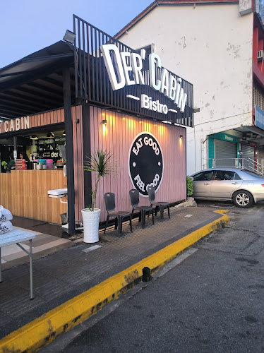 Der' Cabin Bistro Perling