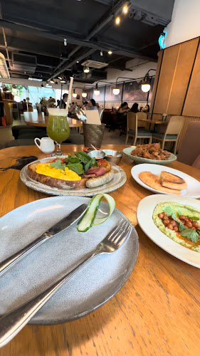 Common Man Coffee Roasters - Kuala Lumpur - Kuala Lumpur