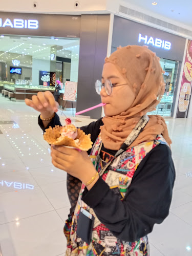 Baskin Robbins Aman Central - Gastronomi dan perhotelan