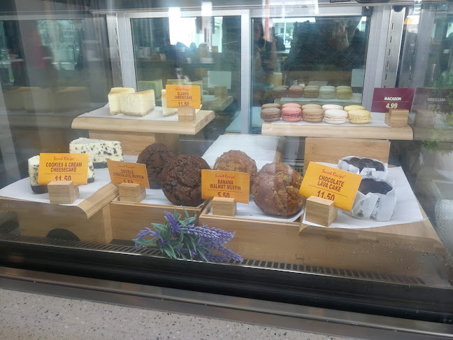 McDonald's Petrajaya DT - Kuching