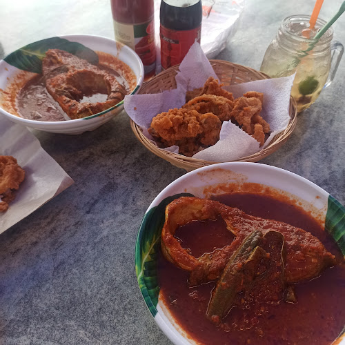 Asam Pedas Selera Johor - Gastronomi dan perhotelan